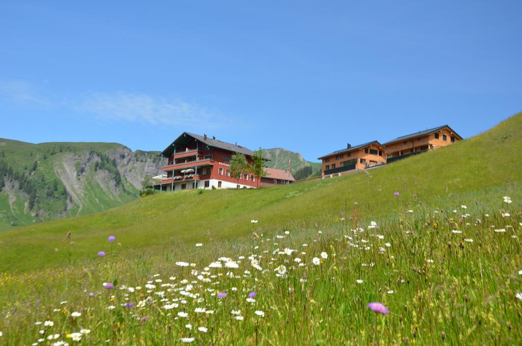Laendle Hotel Damüls Exterior foto